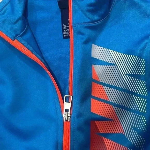 Kids NIKE full zip up jacket size Med - Picture 3 of 4